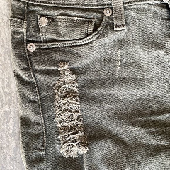 HUDSON Midrise Nico Black Label Super Skinny Distressed Jeans 24 - Picture 4 of 16